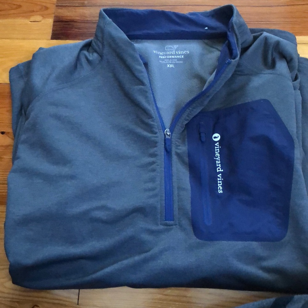 Vineyard vines performance half zip